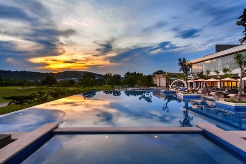 Radisson Hotel, Book Hotel Hotels in Central Batam, hotels in Central Batam