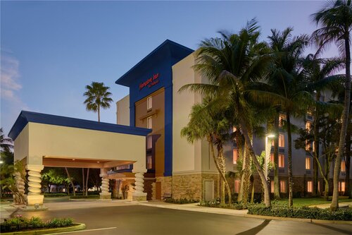 Hampton Inn Fort Lauderdale Plantation, Забронировать Отель Плантейшен Fort Lauderdale West, рядом с Загородный гольф-клуб Plantation Preserve Golf Course and Country Club