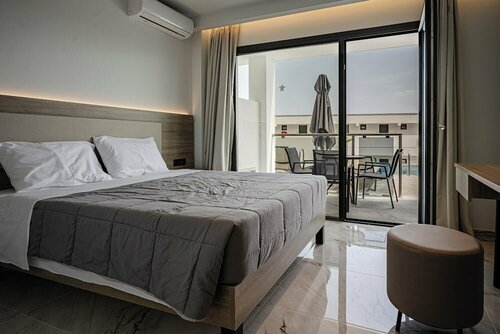 Caretta Paradise Resort & WaterPark, Забронировать Курортный отель Бизнес-отели Трагаки, 4* 5*