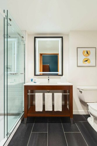 Four Points by Sheraton Peoria Downtown, Book Hotel Peoria, IL Illinois