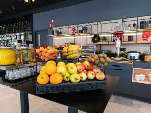 Ibis Malaga Centro Ciudad, Забронировать Отель Отели Малаги с парковкой, Парковка