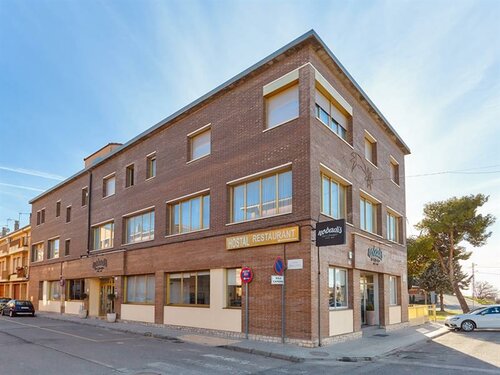 Hostal Nobadis, Забронировать Хостел Сервера Лерида