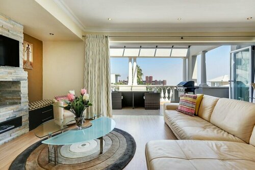 Berkley Place, Забронировать Отель Бизнес-отели Cape Peninsula, 4* 5*