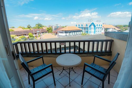 Kuta Paradiso Hotel, Забронировать Отель Отели провинции Бали с питанием, Пансион
