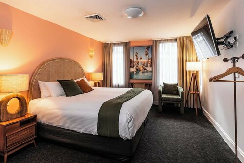 The Lucky Hotel, Забронировать Отель Отели Ньюкастл 4 звезды, рядом с Newcastle Local Court, 4*