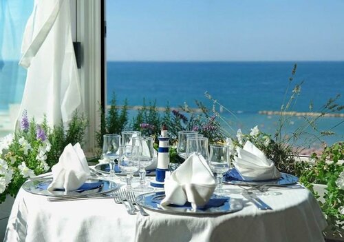 Hotel Maremonti, Rezerwuj Hotel Hotele w Romagna z parkingiem, Parking