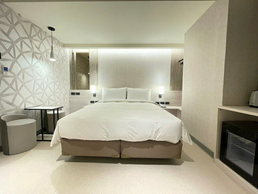 Shin Shih Hotel