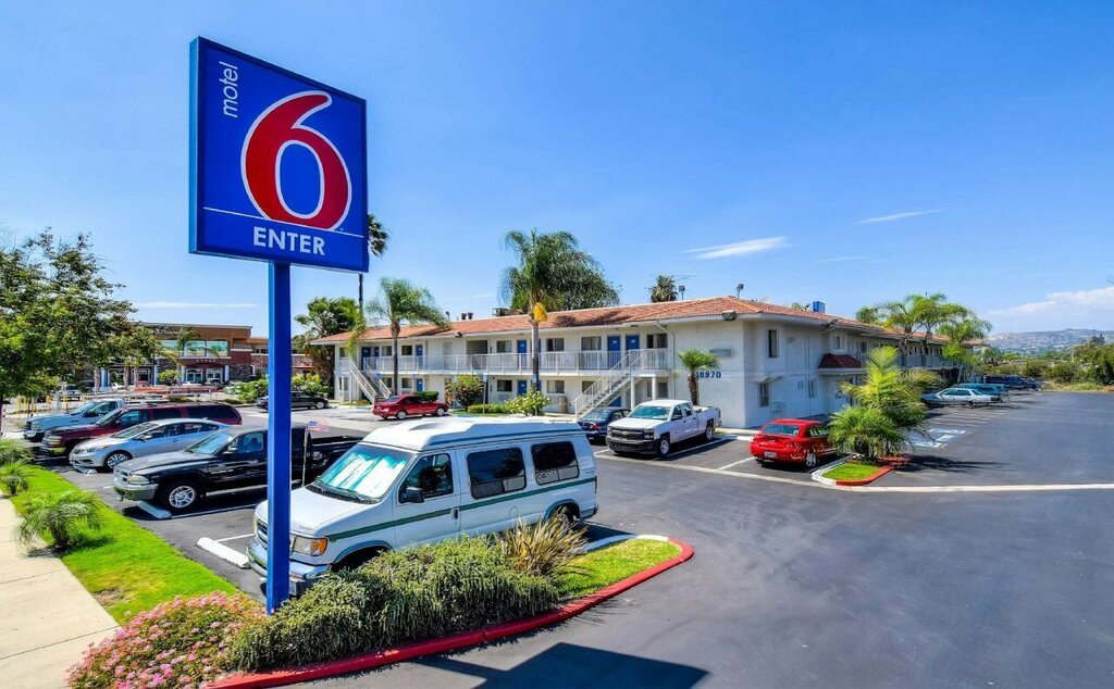 Motel 6 Rowland Heights