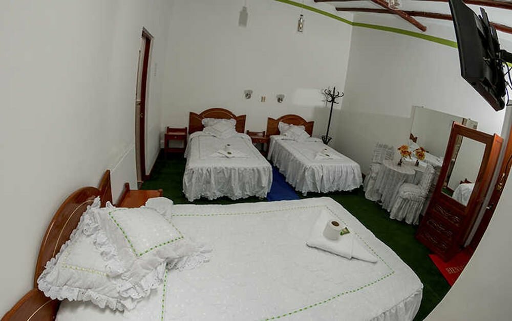 Hostal Madre De Dios