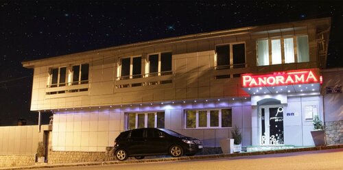 Отель Вилла Панорама работает под управлением отеля Гарни и, Забронировать Отель Отели Центральной Сербии с парковкой, Парковка