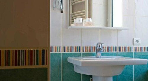 Logis Hotel Le Parc, Забронировать Отель Мулен Allier