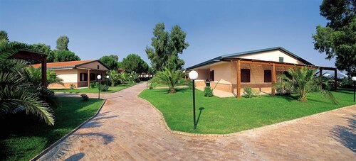 Resort Villaggio Oasis, Book Ferieresort Resorthoteller i Cilento Coast, Ferieresort