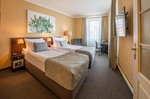 Grandhotel Salva, Book Hotel Litomerice Czech central mountains