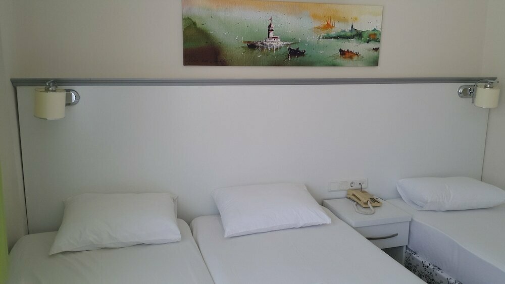 Cicek Hotel & Apartments