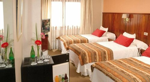 Hotel Nevada, Забронировать Отель Отели Сан-Карлос-де-Барилоче с парковкой, рядом с Административный центр, Парковка