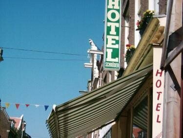 Hotel Schroder, Забронировать Отель Отели Амстердама с парковкой, рядом с парк Вестерпарк, Парковка