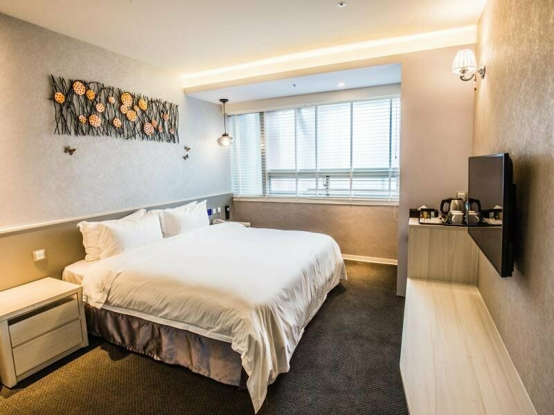 Walker Hotel Ximen