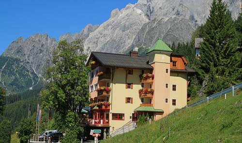 Sonnhof am Hochkönig, Забронировать Отель Мюльбах-ам-Хохкёниг High King Mountain