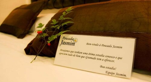 Pousada Jasmim, Забронировать Гостевой дом Грамаду Serra Nevada