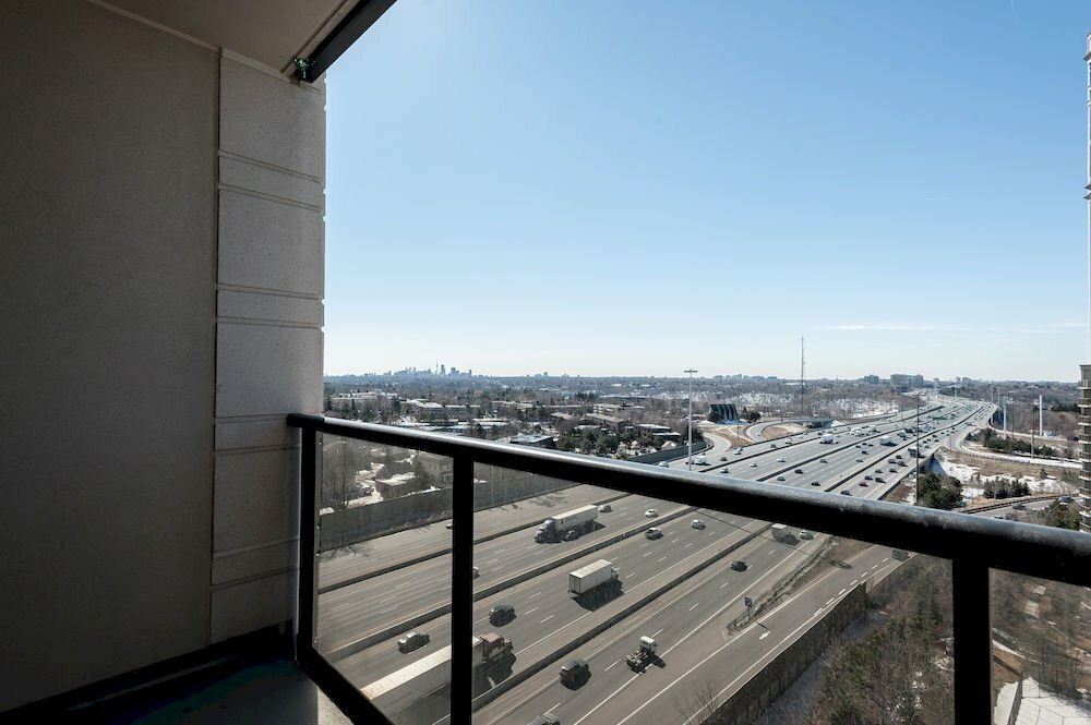 Life Suites Downtown Garden