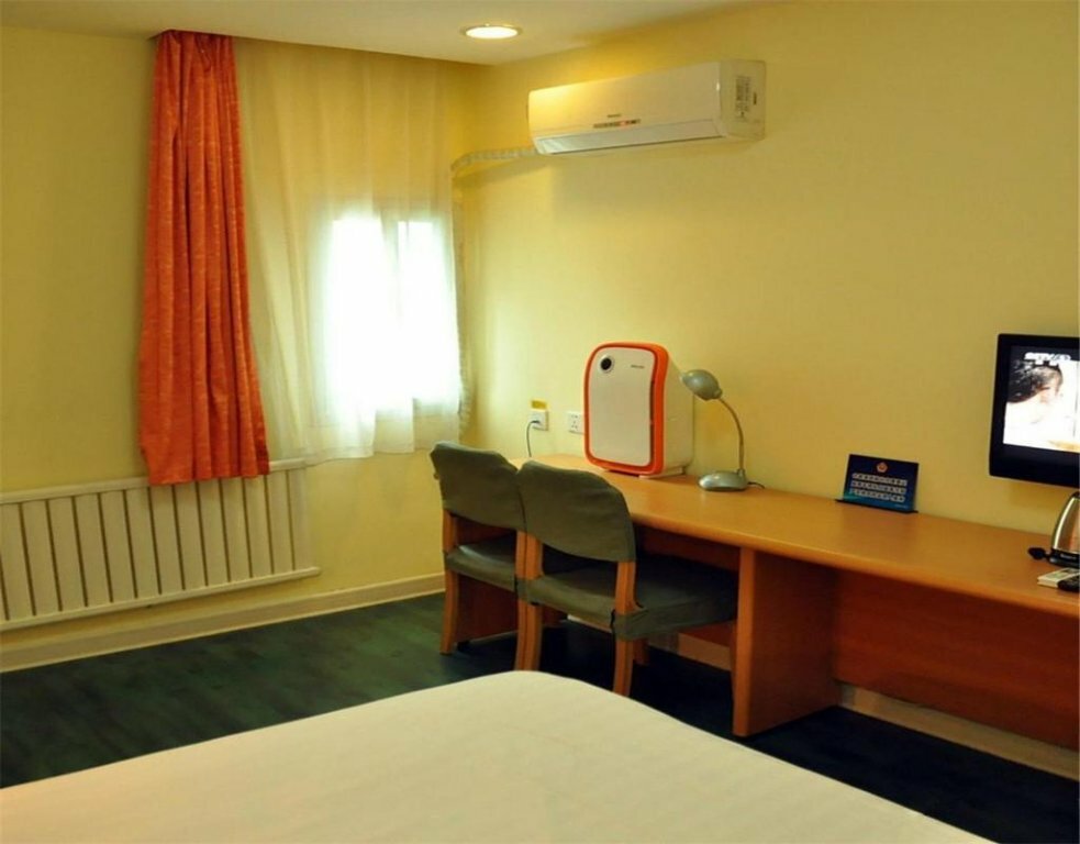 Homeinn · neo (Beijing Changping Gulou West Street)