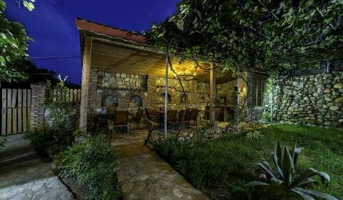 Hillside Resort Telavi, Rezerwuj Ośrodek wypoczynkowy Telavi Gruzja