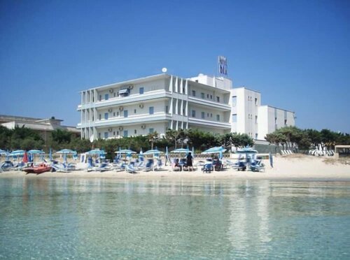 Hotel Blu, Забронировать Отель Отели Порто-Чезарео с парковкой, Парковка