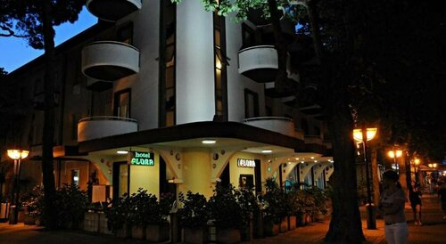 Hotel Flora, Забронировать Отель Отели Беллария-Иджеа-Марина 3 звезды, 3*