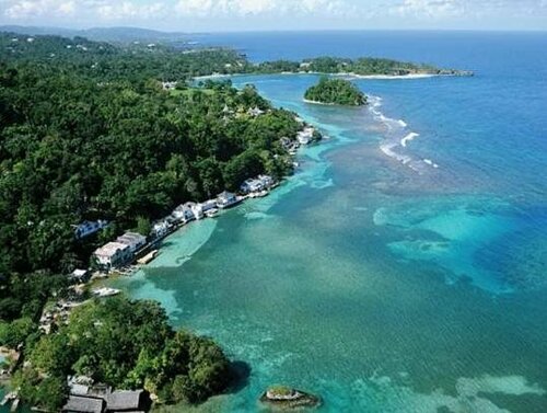 Moon San Villa at the Blue Lagoon, Reserva ahora Hotel Titchfield Peninsula Jamaica