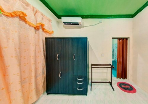 Hiyaa Ilaa, Rezervați Hotel Dharavandhoo 