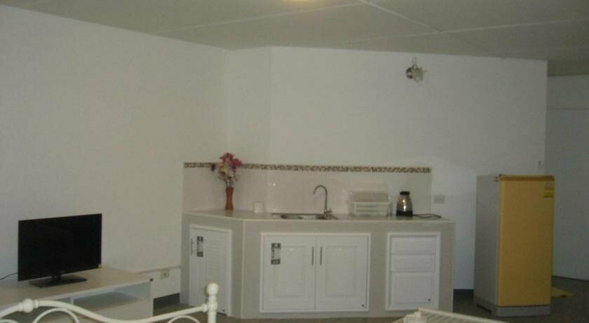 Chan Kim Don Mueang Guest House