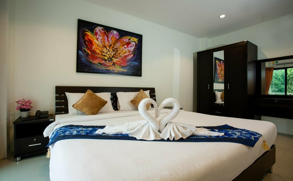 Royal Waves Hotel