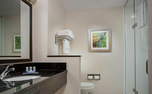 Fairfield Inn & Suites by Marriott Dunn I-95, Забронировать Отель Данн 