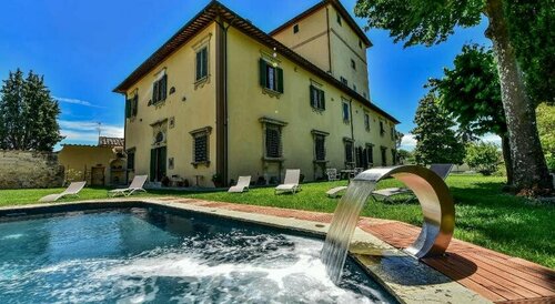 Torre dei Lari Residenza dEpoca, Забронировать Отель Флоренция Тоскана, рядом с Сады Боболи