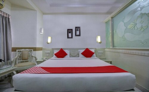 Shree Guru Residency, Book Hotel Mysore Bangalore