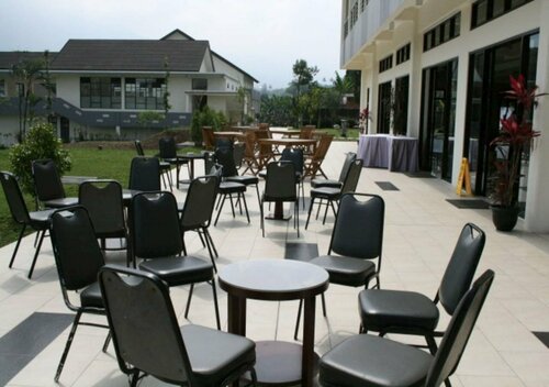 PP University, Réserver Hôtel Hôtels et hébergements à Cisarua, Hôtel