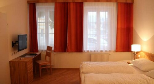 Gasthaus zum Brandtner, Book Hotel 23. Liesing Vienna