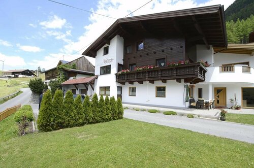 Holiday Home Berghof Reich by Interhome, Забронировать Отель Лангенфельд Имст