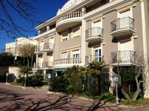 Ariae Dependance - Alihotels, Prenota Hotel Hotel a Gargano con parcheggio, Parcheggio