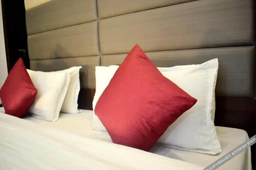 Hotel Sunrise Palace, Book Hotel Hoteller i Gujarat med parkering, Parkering