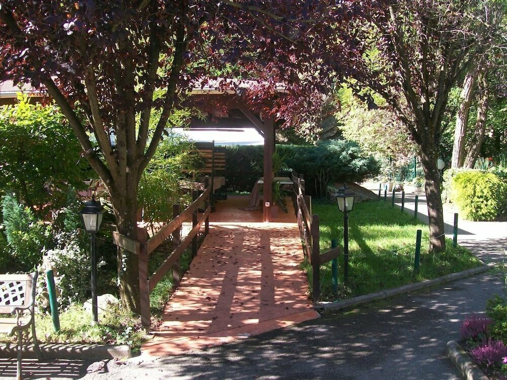 Logis Hôtel la Cascade