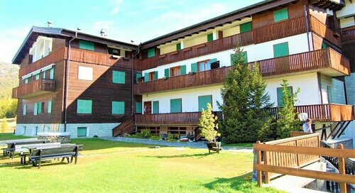 Condominio Teola, Забронировать Апартаменты/квартира Ливиньо Ломбардия, рядом с Бугельный подъёмник учебной зоны (нижняя станция)