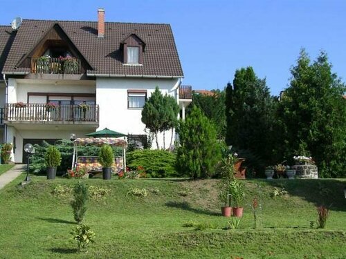 Balazs Apartman, Book Lejlighed Tihany 