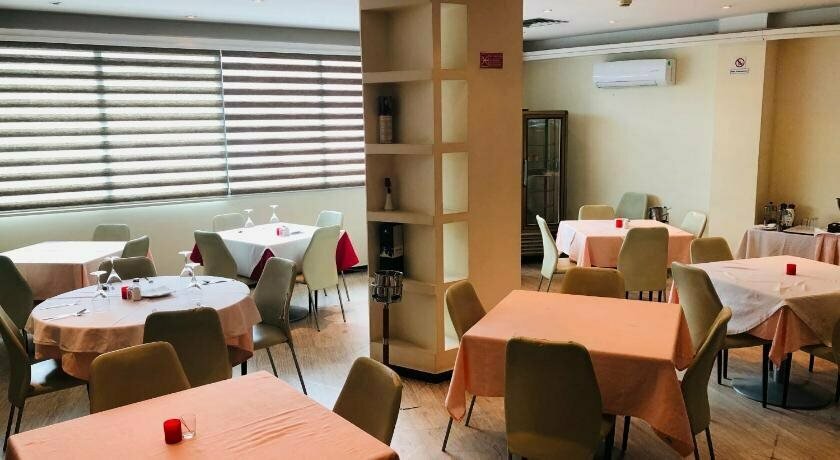 Golden Park Hotel