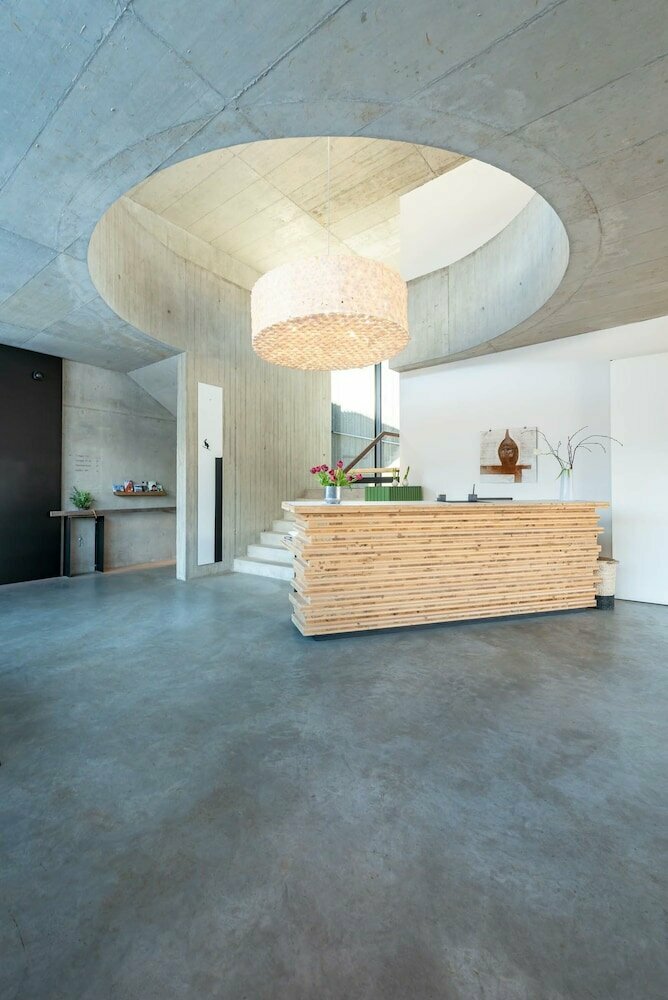 Quartier - Lodges Tagesbar Forum