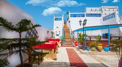 Riad Dar Jabador, Забронировать Отель Отели Рабата - Сале - Кенитры с парковкой, Парковка