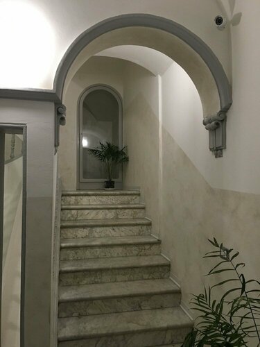 B&B Etnea Palace, Забронировать Отель «постель и завтрак» Отели Катании с парковкой, рядом с Палаццо Сан-Деметрио, Парковка