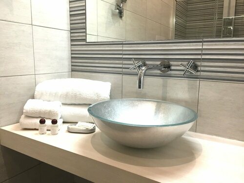 Deluxe B&B Centrocitta, Забронировать Отель «постель и завтрак» Реджо-ди-Калабриа Калабрия, рядом с Национальный музей Великой Греции