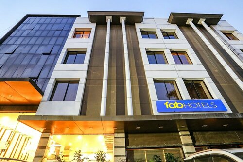 Hotel Mahendra, Забронировать Отель Отели Райпур 3 звезды, рядом с Железнодорожный вокзал Райпур, 3*