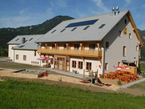 JUFA Hotel Gitschtal, Забронировать Отель Вайссбриах Nassfeld